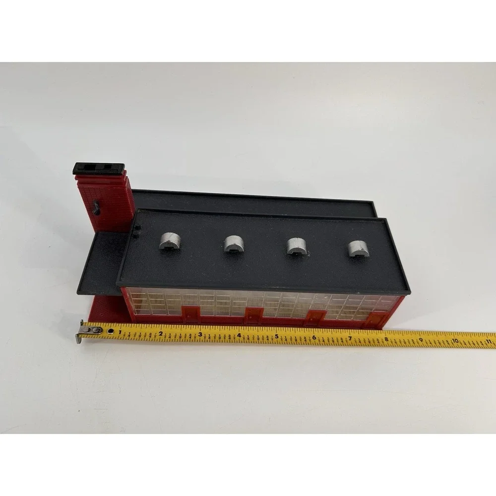 Vintage 1950s Aurora Aurtown School Ho Scale Building